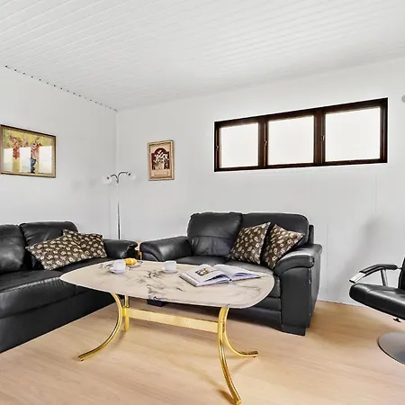 2 Bedroom Stunning In