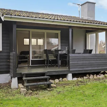 2 Bedroom Stunning In Holiday home